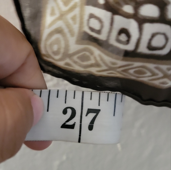 Adrienne Landau Studio Scarf 54 x 12 - Picture 3 of 4